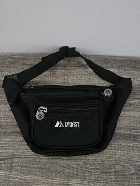 Everest Fanny Pack Black 3 Pockets Adjustable Strap New Without Tags Y2K